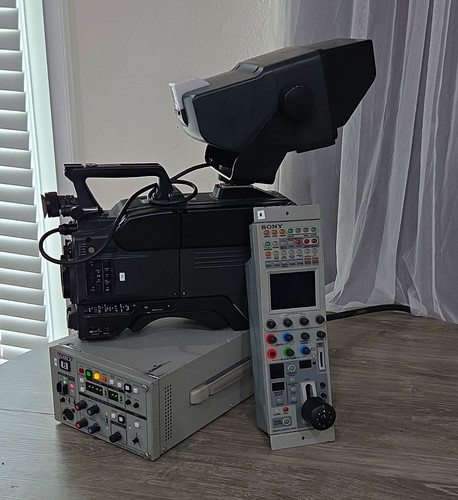 Sony broadcast video camera - broadcast,